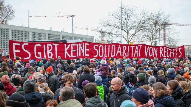 Demonstration gegen Rechts am 1. Februar 2025 in Leipzig.