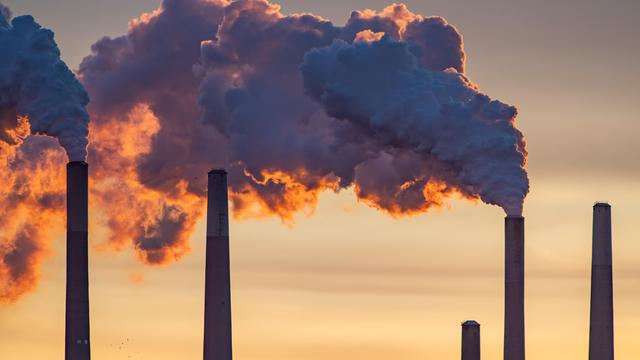 Das Kraftwerk Miami Fort am Fluß Ohio. Mit den USA hat sich der zweitgrößte Treibhausgasemittent der Welt aus dem Pariser Abkommen verabschiedet.