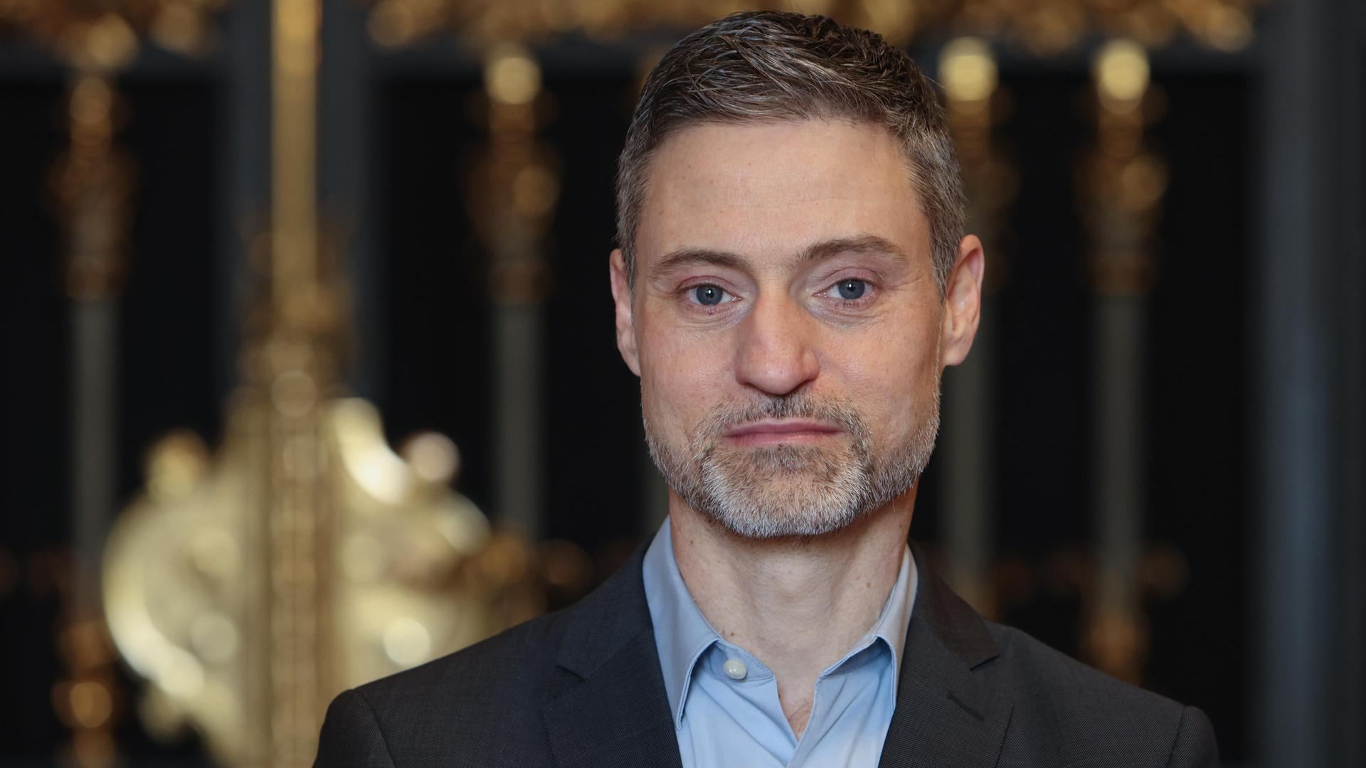 Porträt des Historikers Meron Mendel