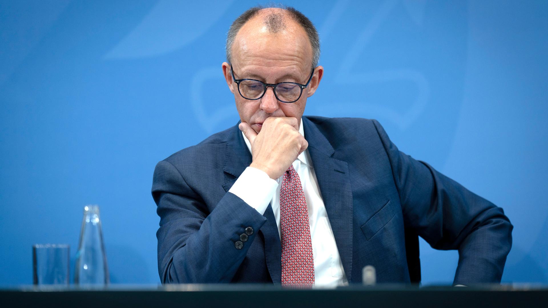 Friedrich Merz bei einer Pressekonferenz nach der Sitzung des Koalitionsausschusses von Union und SPD
